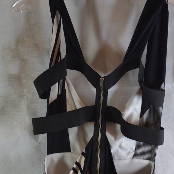 Poetry Clothing Black and White Stretchy Sundress M- nWT - Picture 7 of 8
